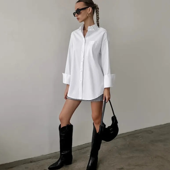 Tops - NWT Oversized White Boyfriend Shirt